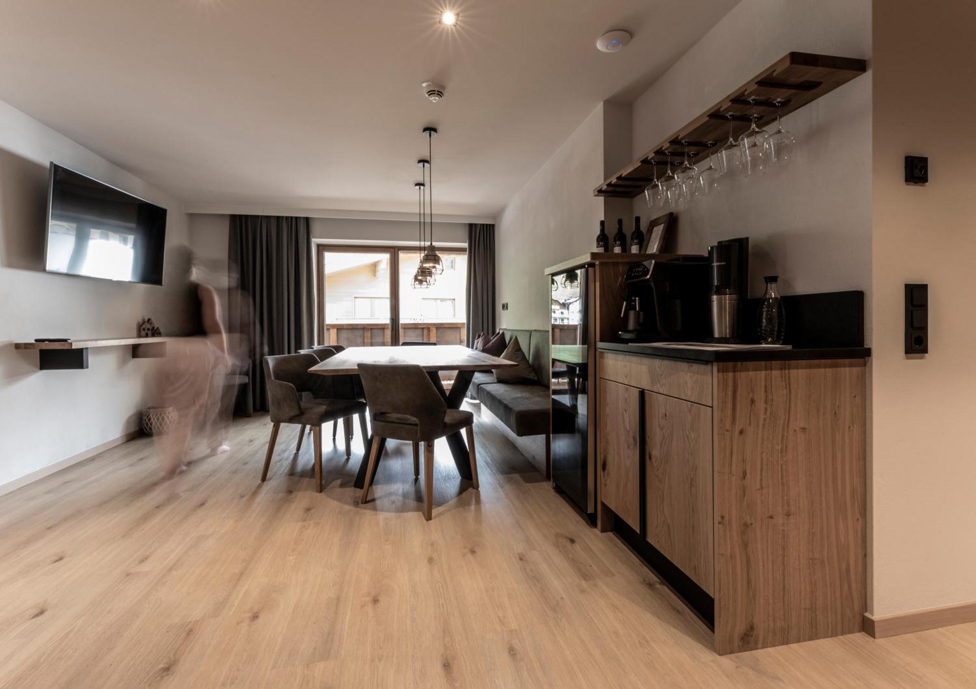Frau Gans - Pure Mountain Apartments Saalbach-Hinterglemm Luaran gambar