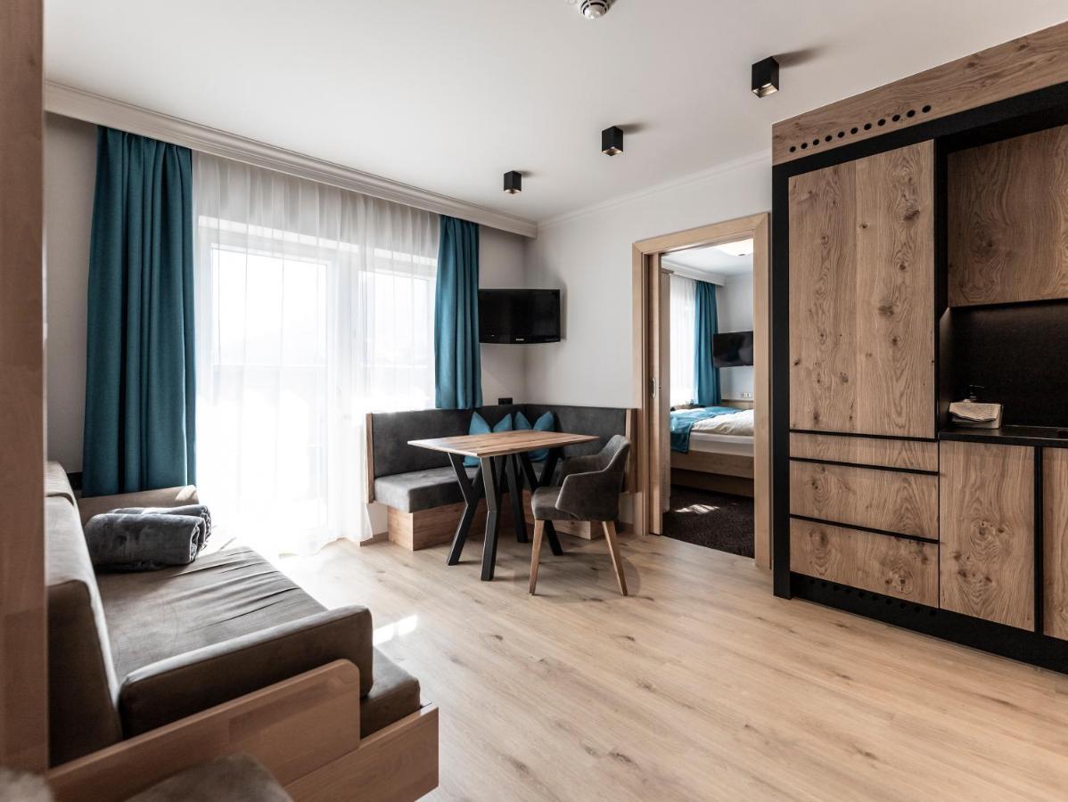 Frau Gans - Pure Mountain Apartments Saalbach-Hinterglemm Luaran gambar